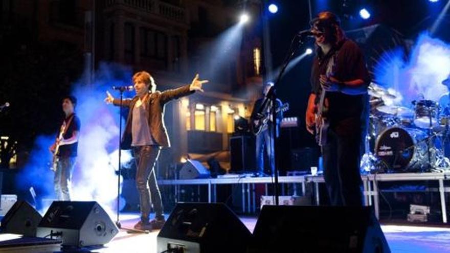 Concert de Lax&#039;n&#039;Busto a la Festa Major de Manresa 2015.