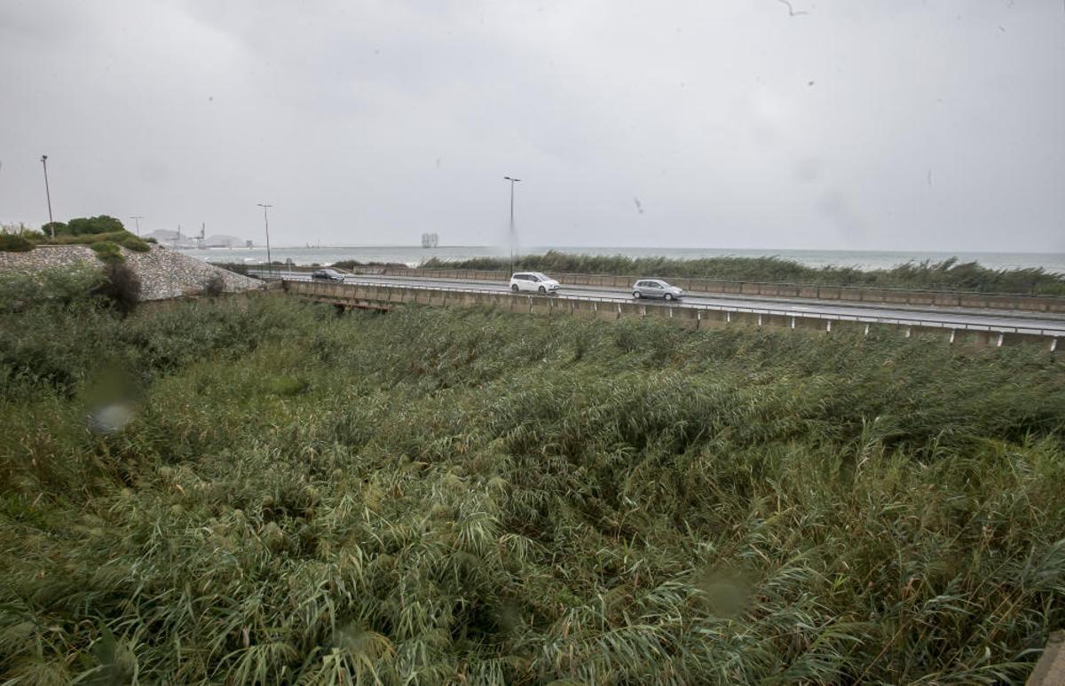 La gota fría causa inundaciones en la ciudad de Alicante