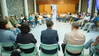 Acuerdo de mínimos entre Cabildo, vecinos y comerciantes sobre la movilidad en Anaga