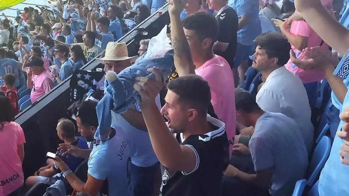 ¿Qué hace Touriñán infiltrado entre aficionados del Celta Fortuna viendo la final por el ascenso a Segunda en Balaídos?