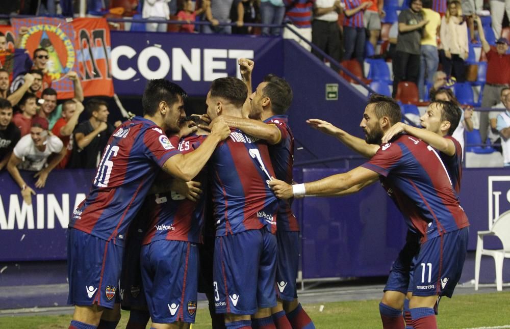 Las mejores imágenes del Levante - Sevilla Atlético