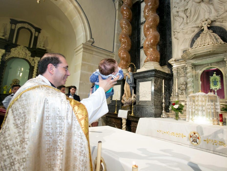 El obispo de la Diócesis de Orihuela-Alicante, Jesús Murgui, ha presidido la Santa Misa Jubilar.