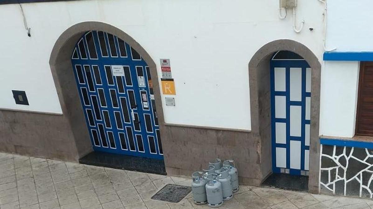 Los vecinos de Agaete denuncian el actual estado de suciedad de sus calles