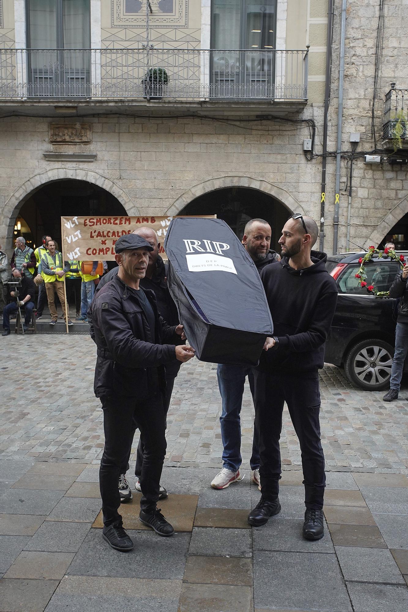 La policia de Girona enterra la confiança cap a Madrenas