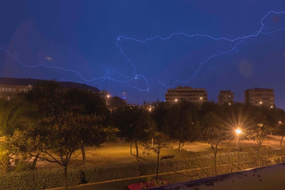 Tormenta eléctrica en la zona de El Plà