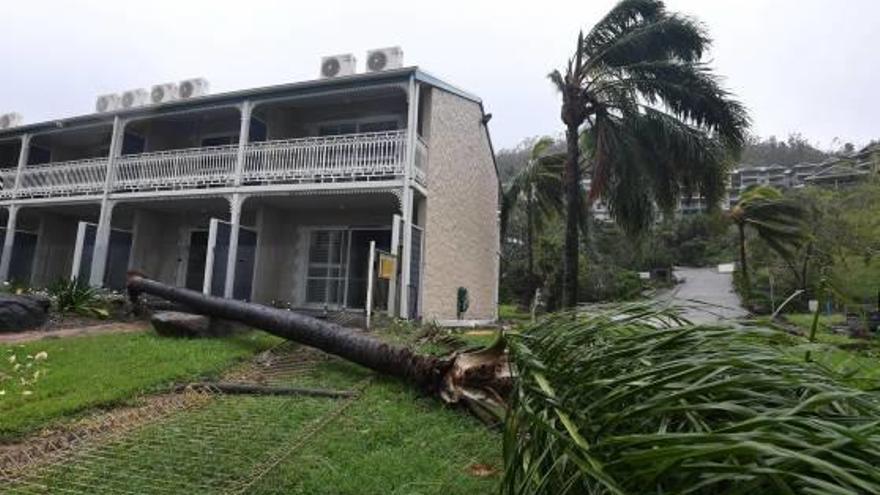 Austràlia El cicló «Debbie» provoca milers d&#039;evacuacions i grans danys