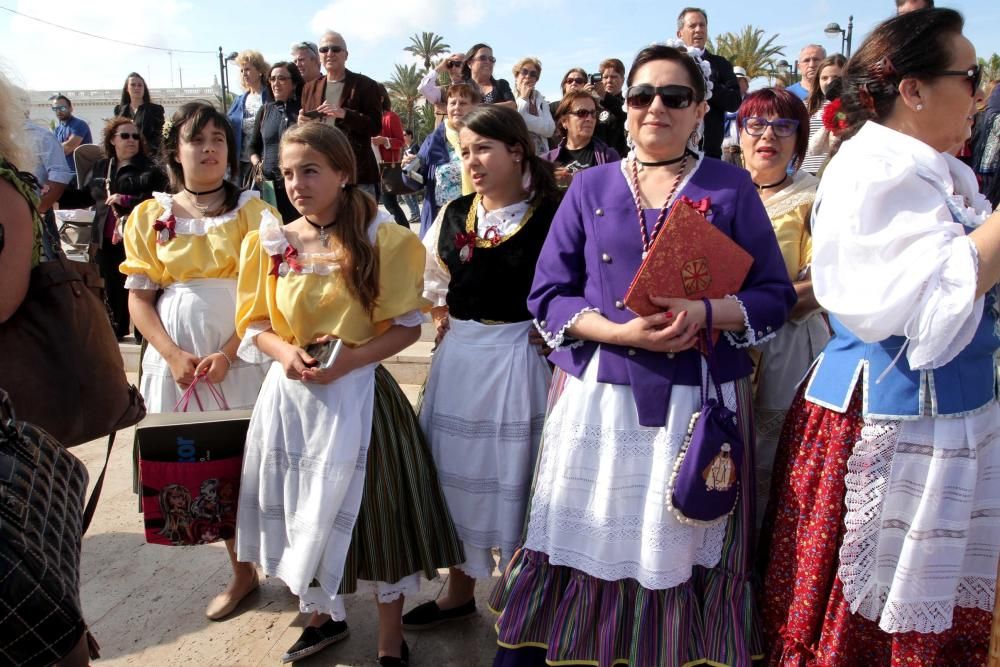 Desembarco de la nueva imagen de San Ginés de la Jara en Cartagena