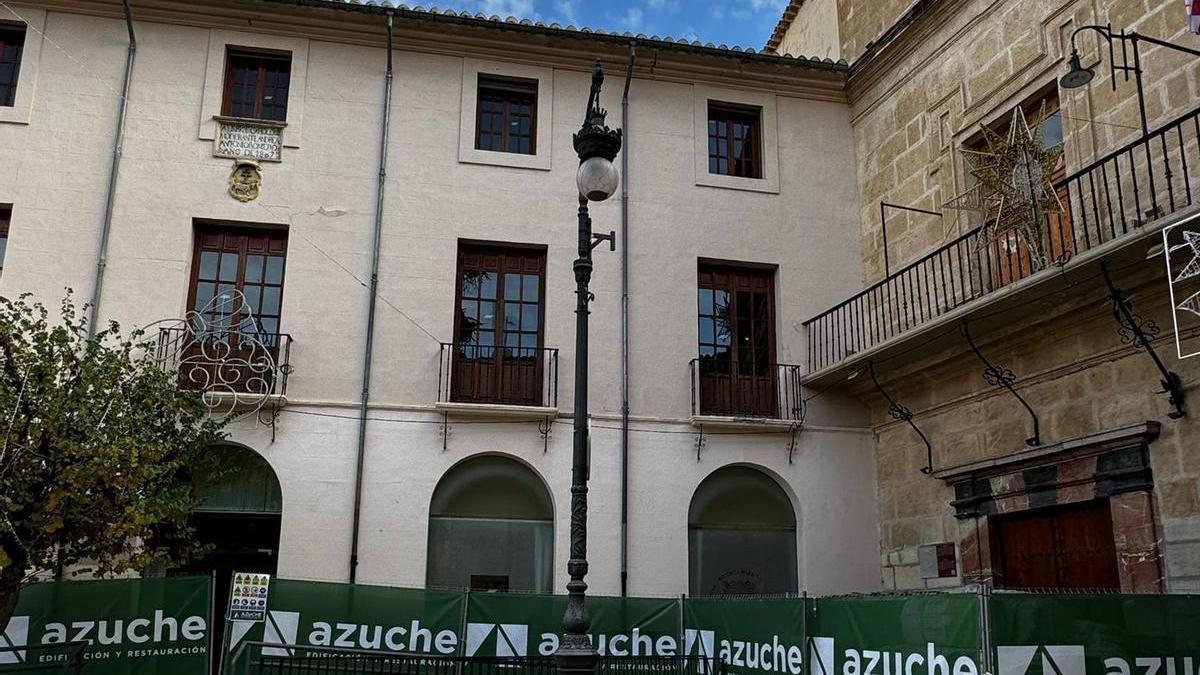 Fachada a internevir