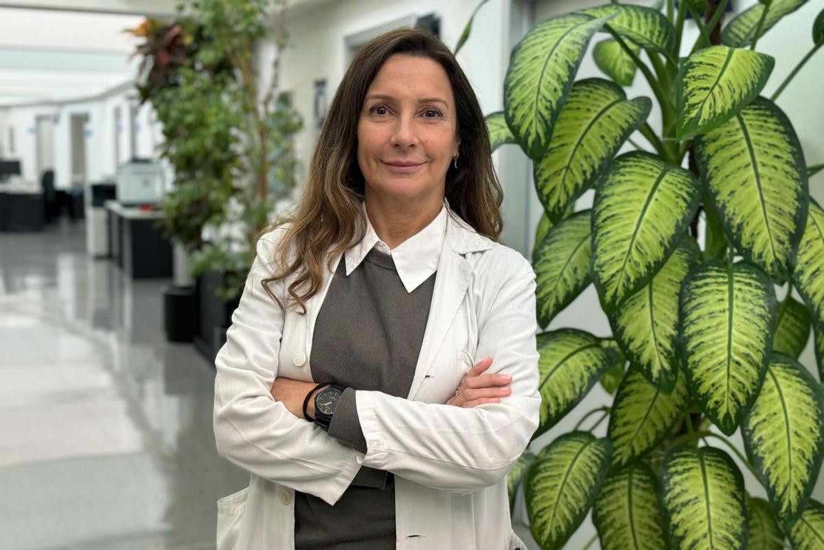 La alergóloga Marimar García, en el CHUO.