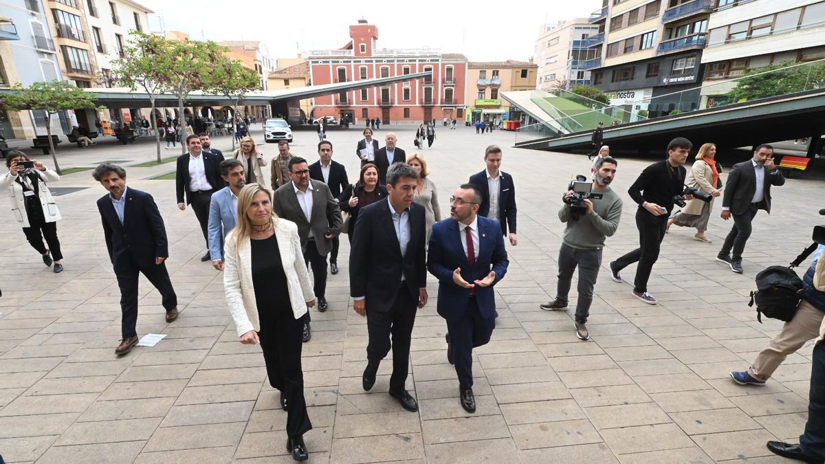 El president Carlos Mazón visita Vila-real