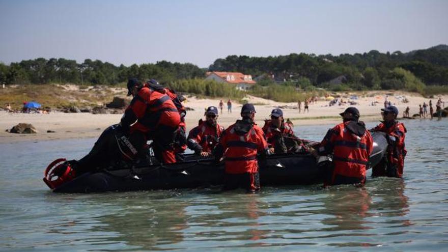 El Ejército de Tierra prepara la Campaña Antártica en O Grove