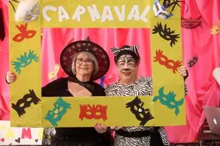 Imágenes del Carnaval en La Llar Eivissa