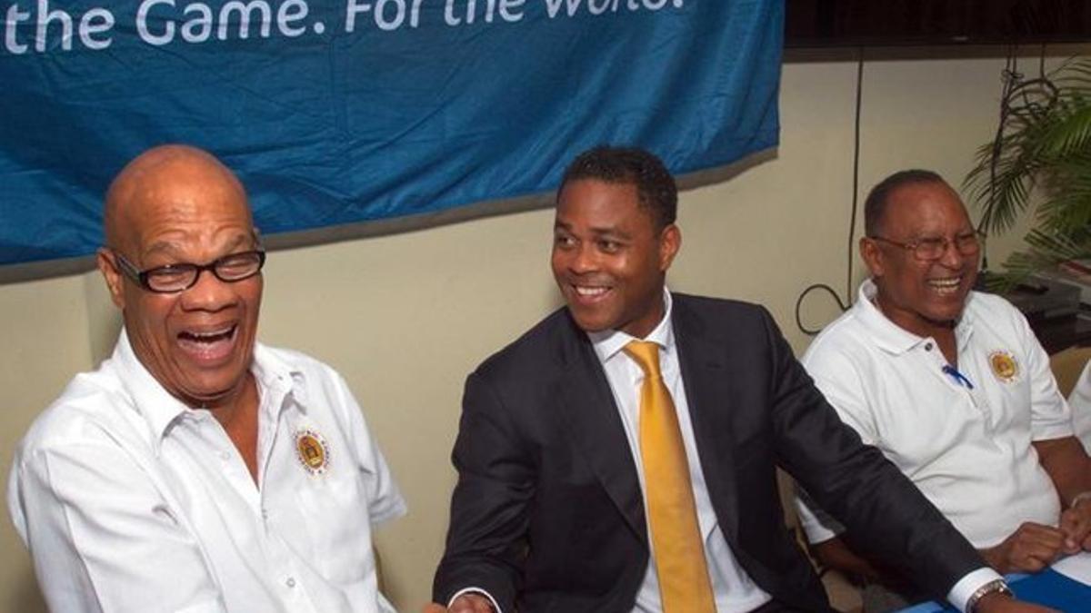 Kluivert, durante su presentación oficial