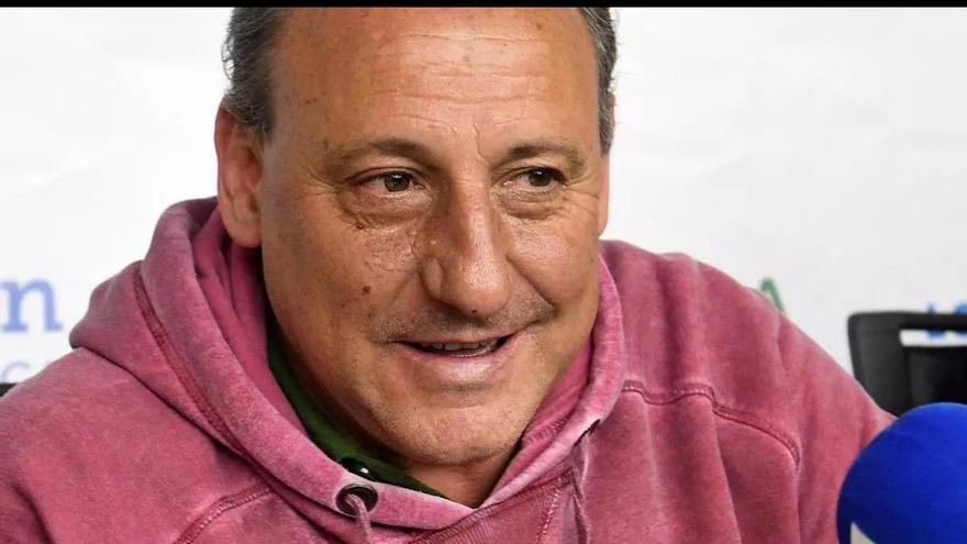 Fermín Cacho abandona el hospital tras superar un episodio cardíaco