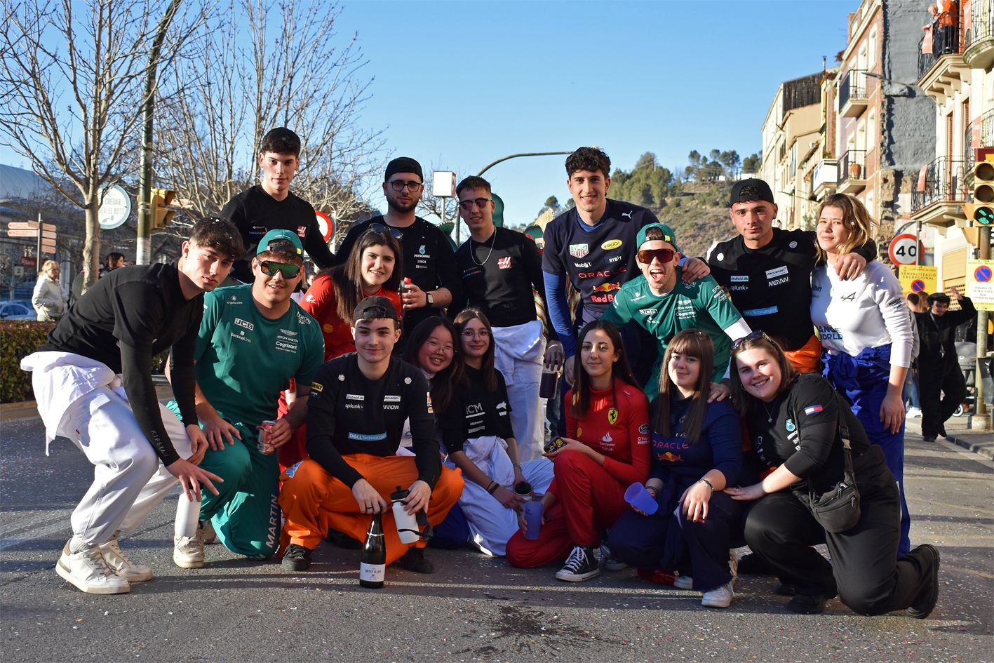 El Carnestoltes omple el centre de Súria de disfresses i diversió