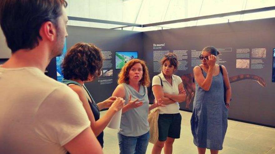 Tècnics de turisme del Berguedà visitant les noves instal·lacions