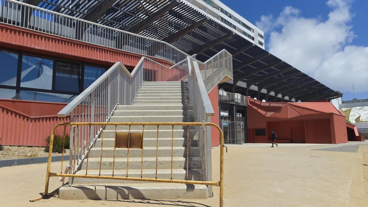 La nueva Casa de la Juventud en el Estadio Insular