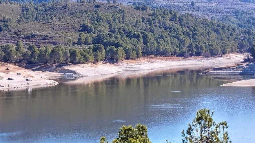 Cinquanta litres a Beniarrés alleugen la situació de sequera