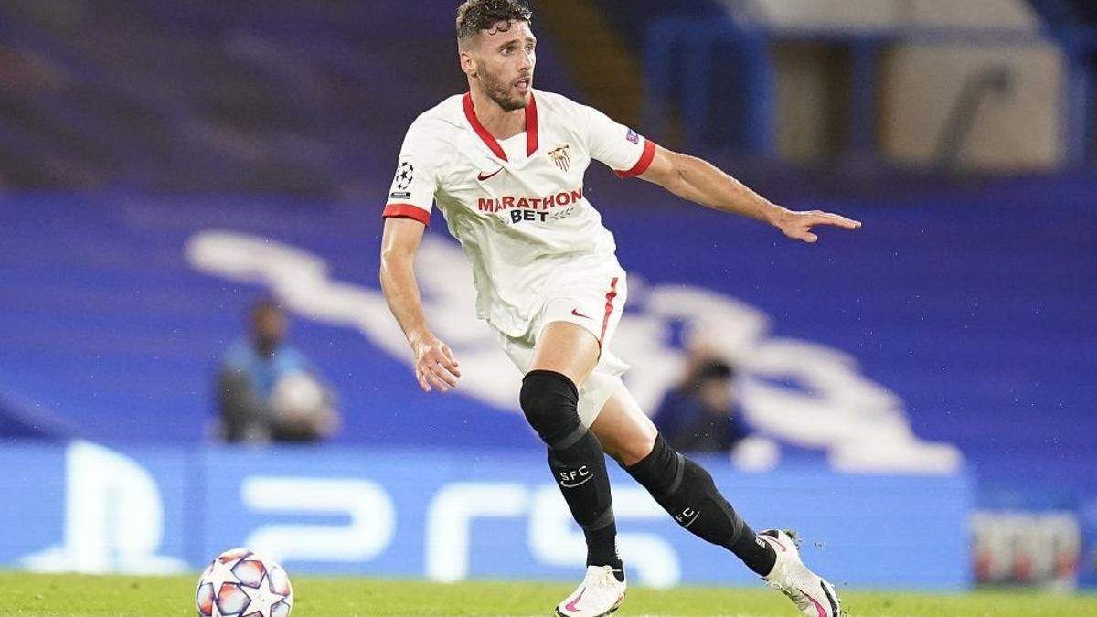 Sergi Gómez, en un partido con el Sevilla