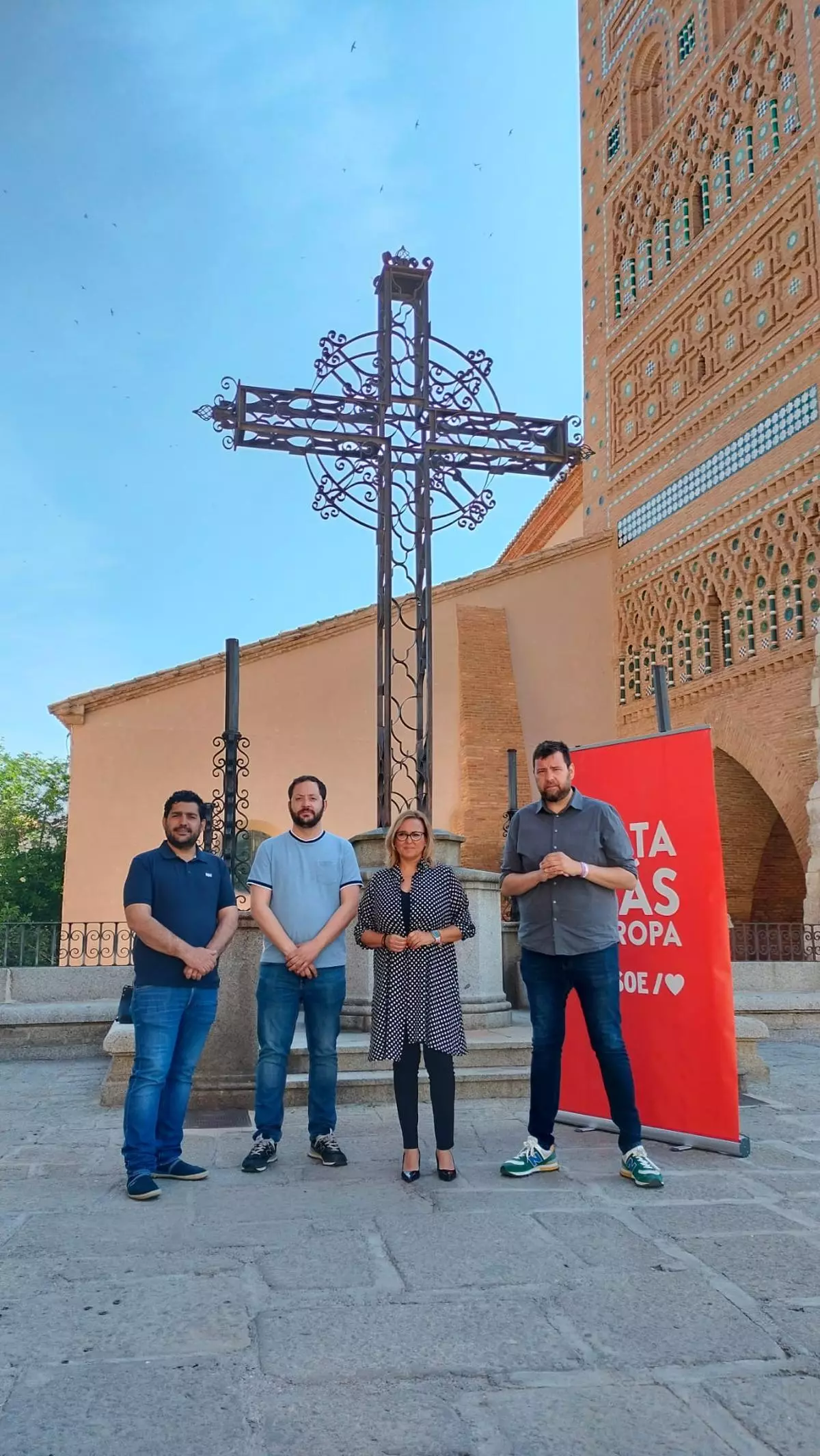 El Ayuntamiento de Teruel restaurará una cruz franquista que el Gobierno central estudia retirar