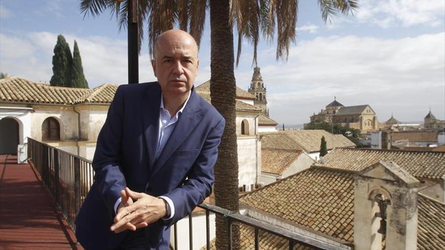 Joaquín Roses: «No leer bien literatura implica la insensibilidad con la injusticia»