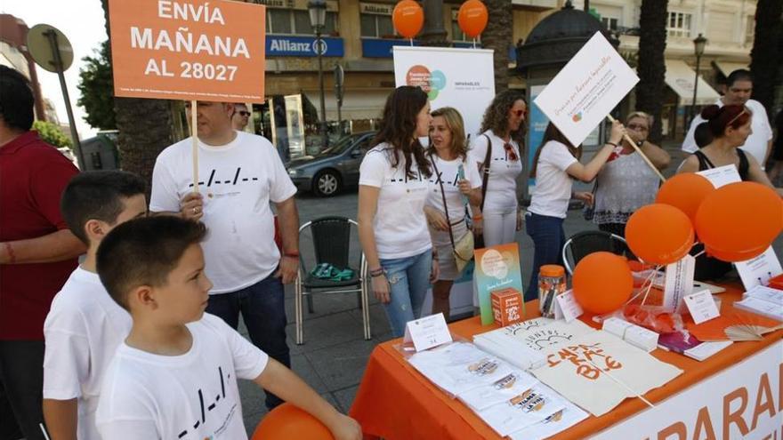 Enfermos de leucemia, expacientes  y familiares recaudan fondos para seguir investigando