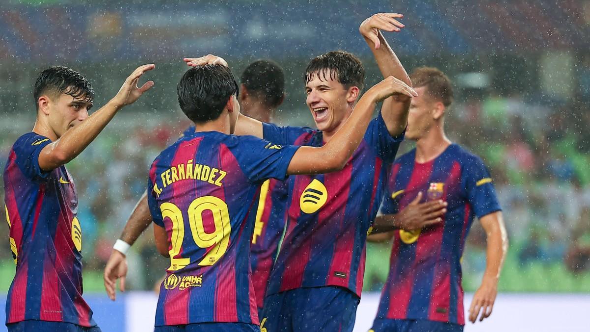 Toni y Jofre celebran un gol