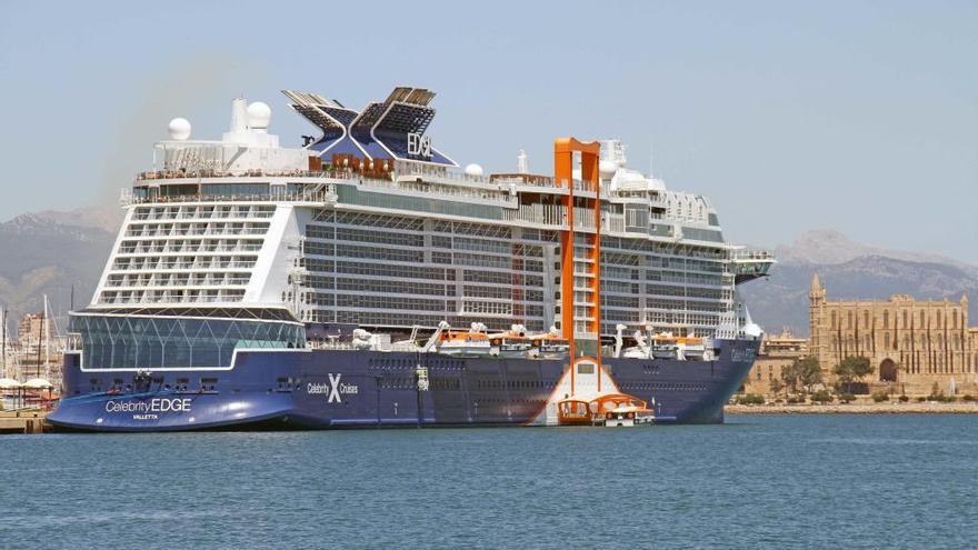 Comerciantes y empresarios se oponen a las restricciones de cruceros en Palma