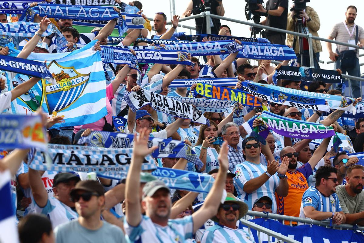 estadio modular Ibercaja, partido de segunda división entre el real Zaragoza y el Málaga club de fútbol. último partido del real Zaragoza en segunda división
