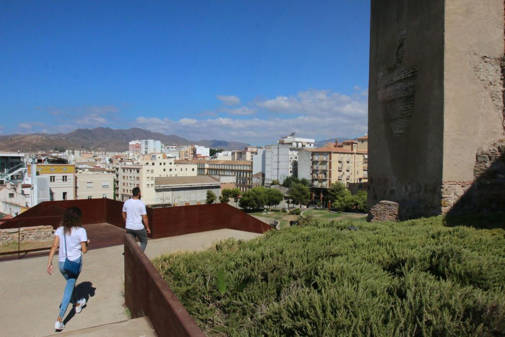 El nuevo mirador de la Alcazaba ya se puede visitar.