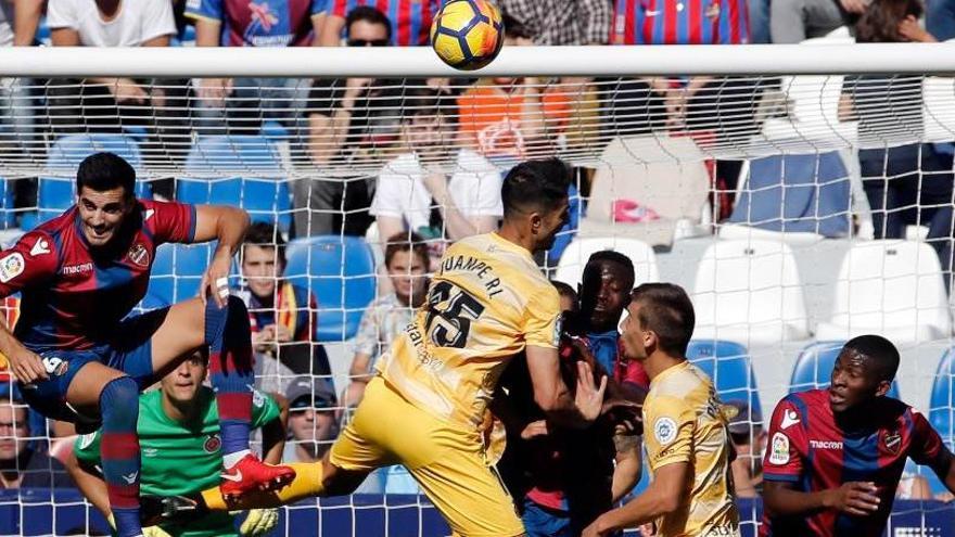 El Girona torna a ampliar l&#039;avantatge respecte el descens