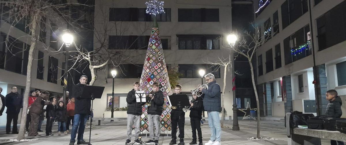 Música, talleres y diversión para la programación más entrañable de Toro