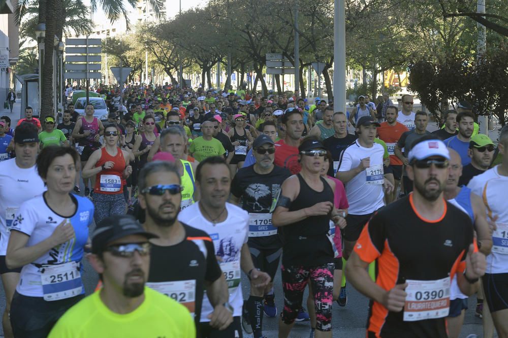 Hassane Ahouchar logra su cuarta victoria en el Medio Maratón de Elche