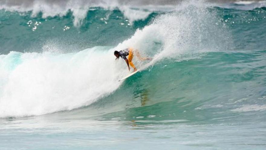 Islas Canarias Santa Pro 2012 coronará al mejor surfista