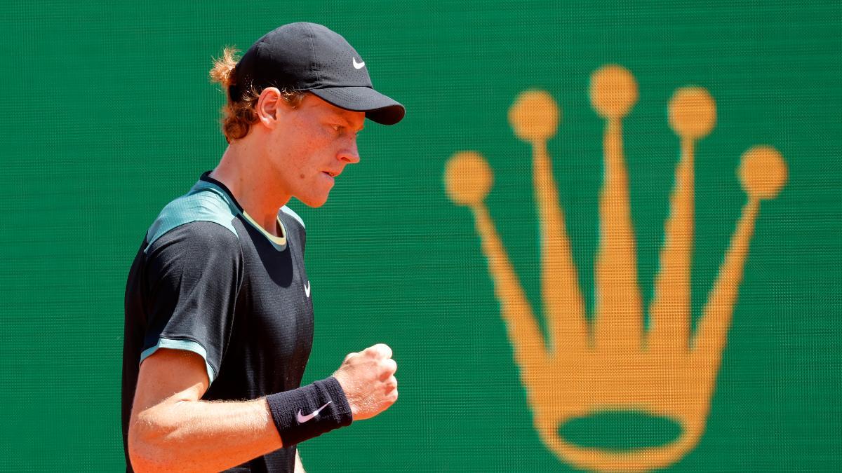 Jannik Sinner, celebrando un punto en Montecarlo