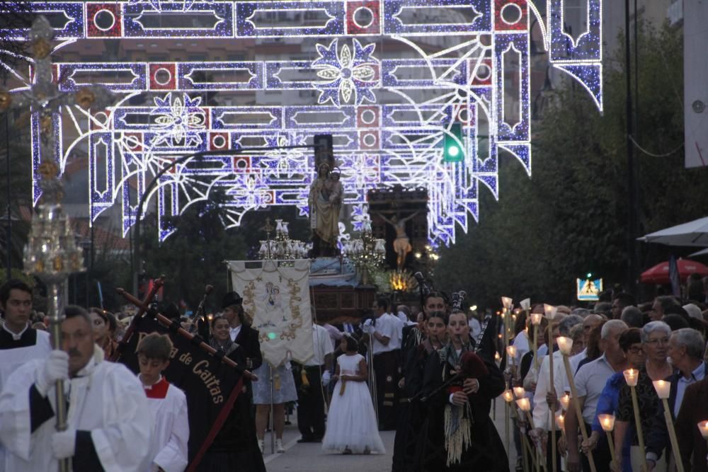 El Cristo del Consuelo congrega a 25.000 fieles en la procesión