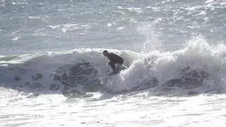 Surf en Mallorca: el Calama Surf Contest celebra su cuarta edición entre olas y música