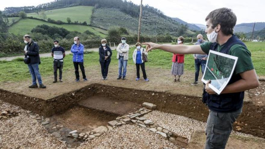 Los arqueólogos descubren un "hórreo romano" en el yacimiento de La Estaca