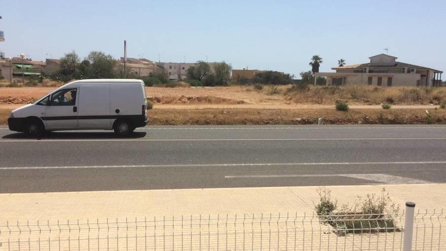 El consistorio cede al Ibavi el solar situado junto al centro de día.