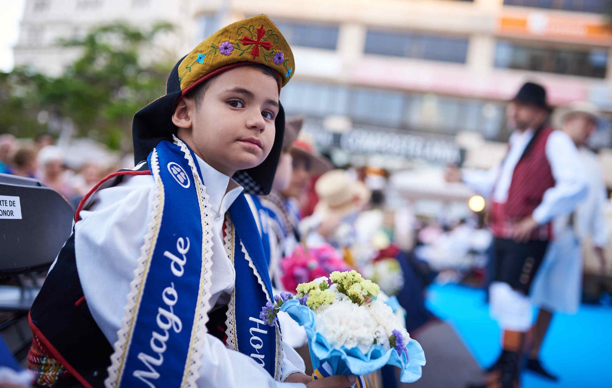 Ofrenda a la Virgen de Candelaria (02/05/23)