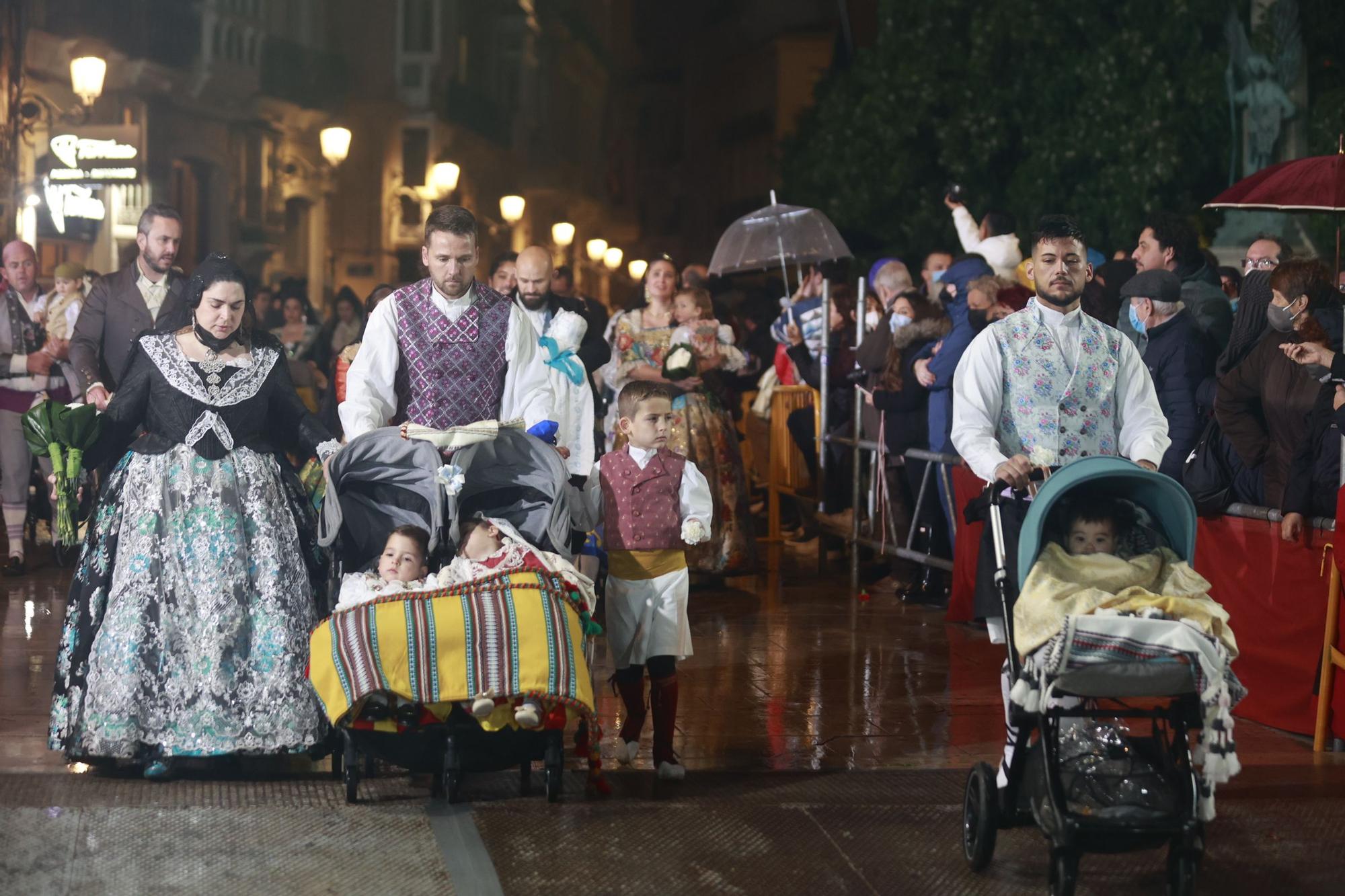 Búscate en la Ofrenda por la calle Quart (entre 22.00 y 23.00 horas)