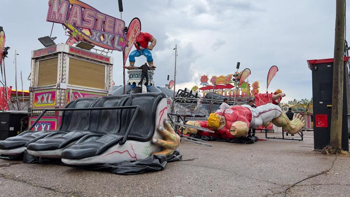 La atracción del 'Master' reemplaza su figura central por los daños de la tormenta.