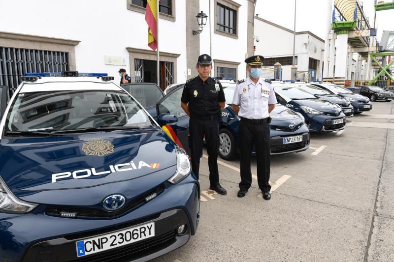 02-07-20   LAS PALMAS DE GRAN CANARIA. MUELLE PRIMO DE RIVERA. LAS PALMAS DE GRAN CANARIA. Presentación de nuevos vehículos de policía nacional Fotos: Juan Castro.  | 02/07/2020 | Fotógrafo: Juan Carlos Castro