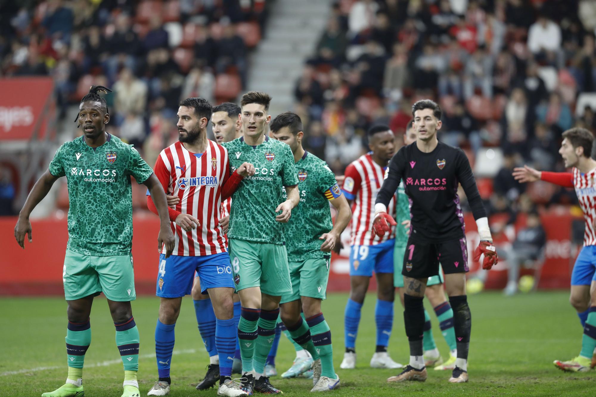 EN IMÁGENES: El encuentro entre el Sporting y el Levante