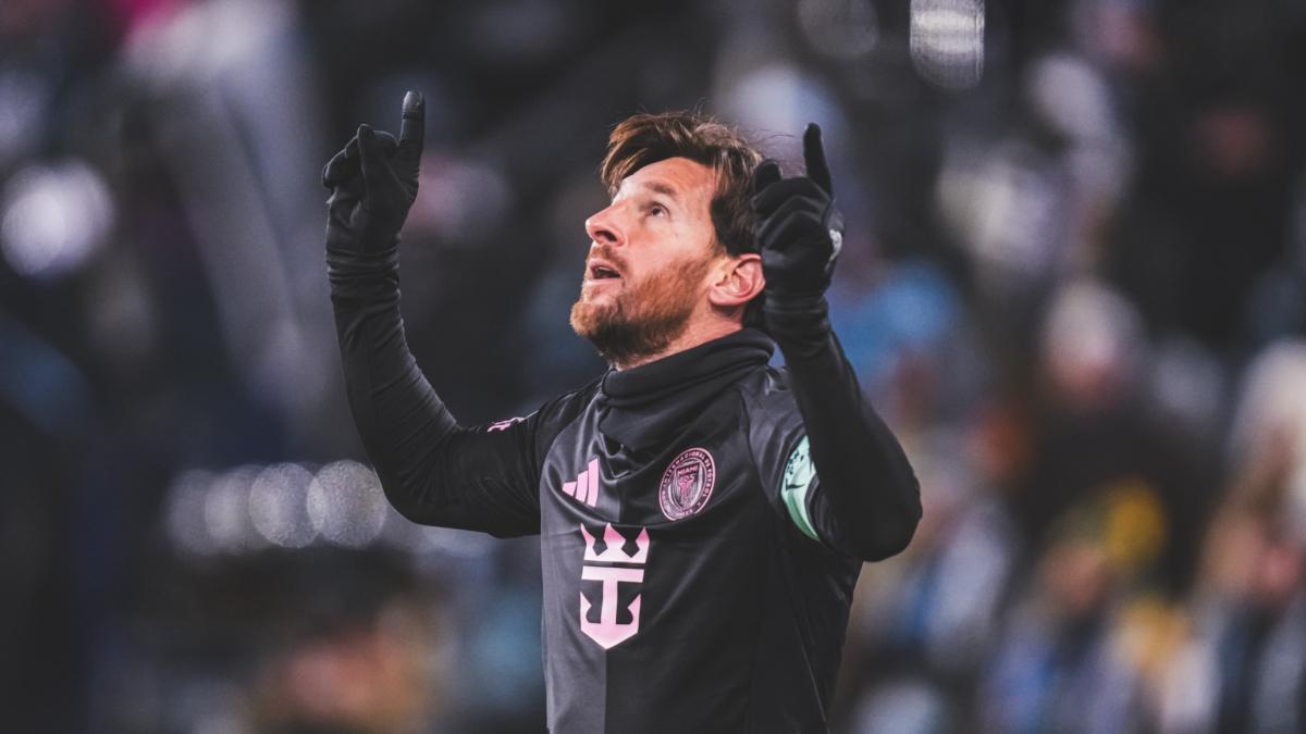 Ni el frío polar detiene a Messi: golazo y victoria a -23ºC