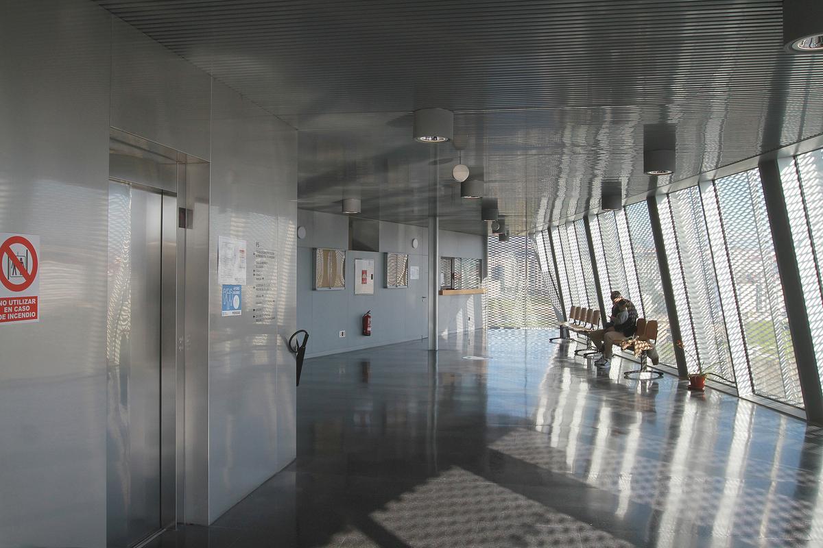 Interior del edificio judicial de Ourense.