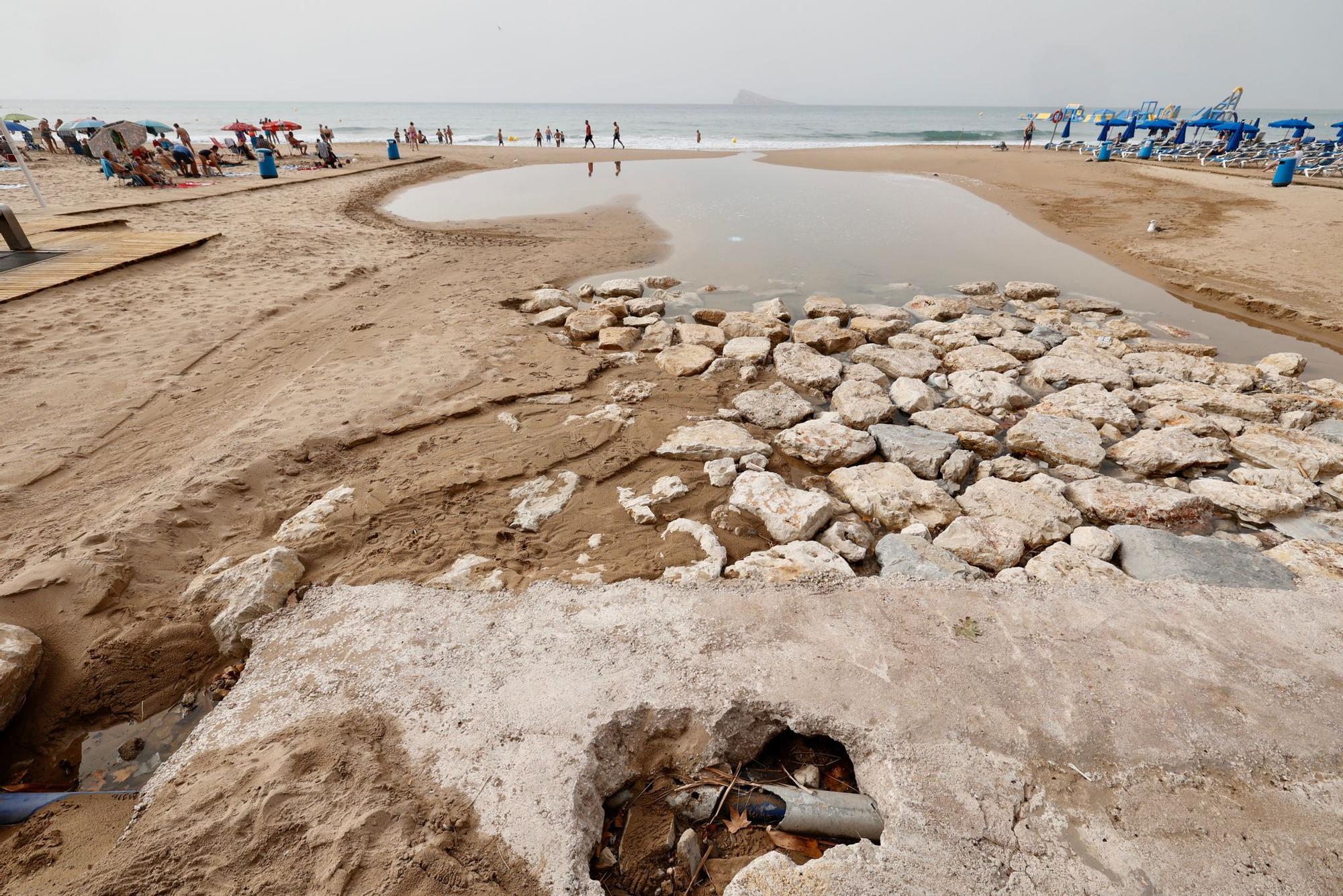 Playa de Levante de Benidorm tras el temporal.