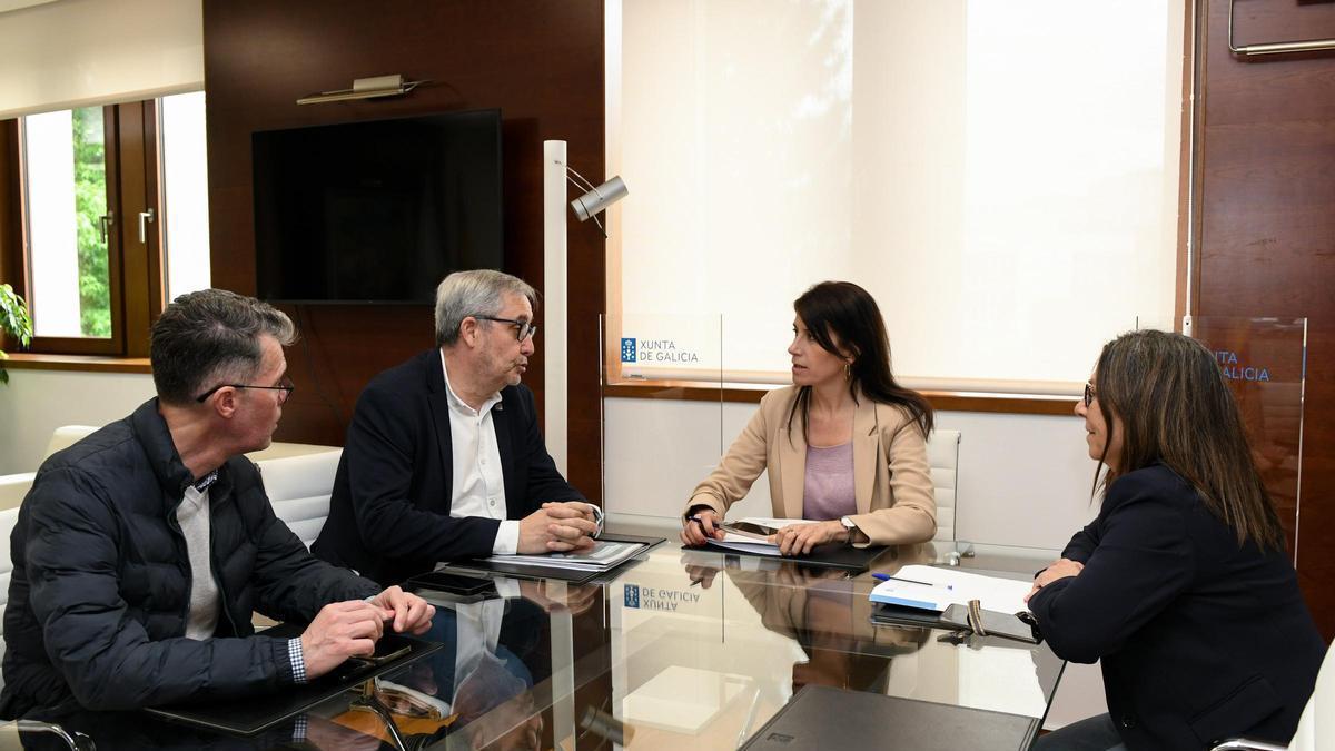 Reunión celebrada este mércores entre María M. Allegue e Blas García.