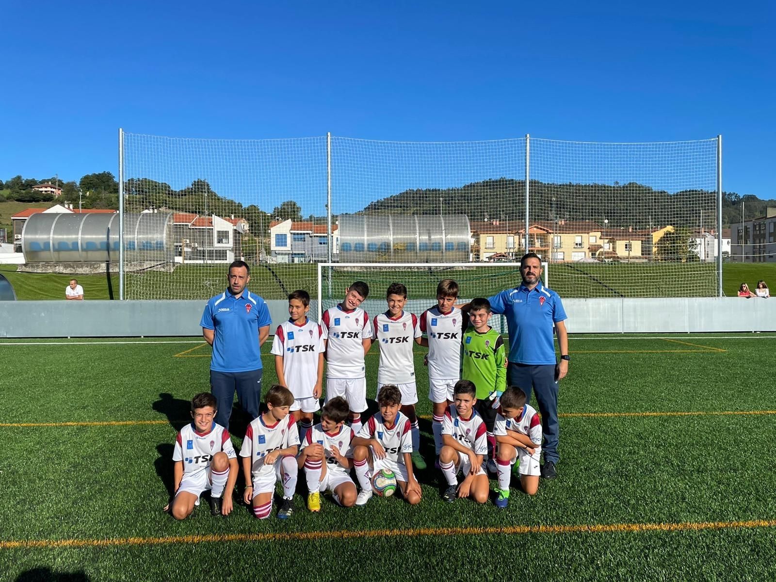 Éxito de la Mosconia Cup XV Memorial Carlinos, que reunió a veinte equipos asturianos en Grado