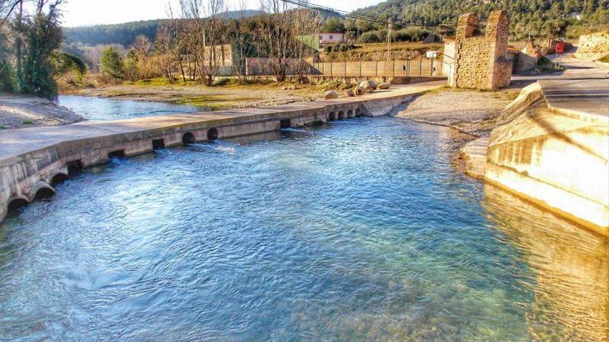 El precioso río profundo de Arañuel.